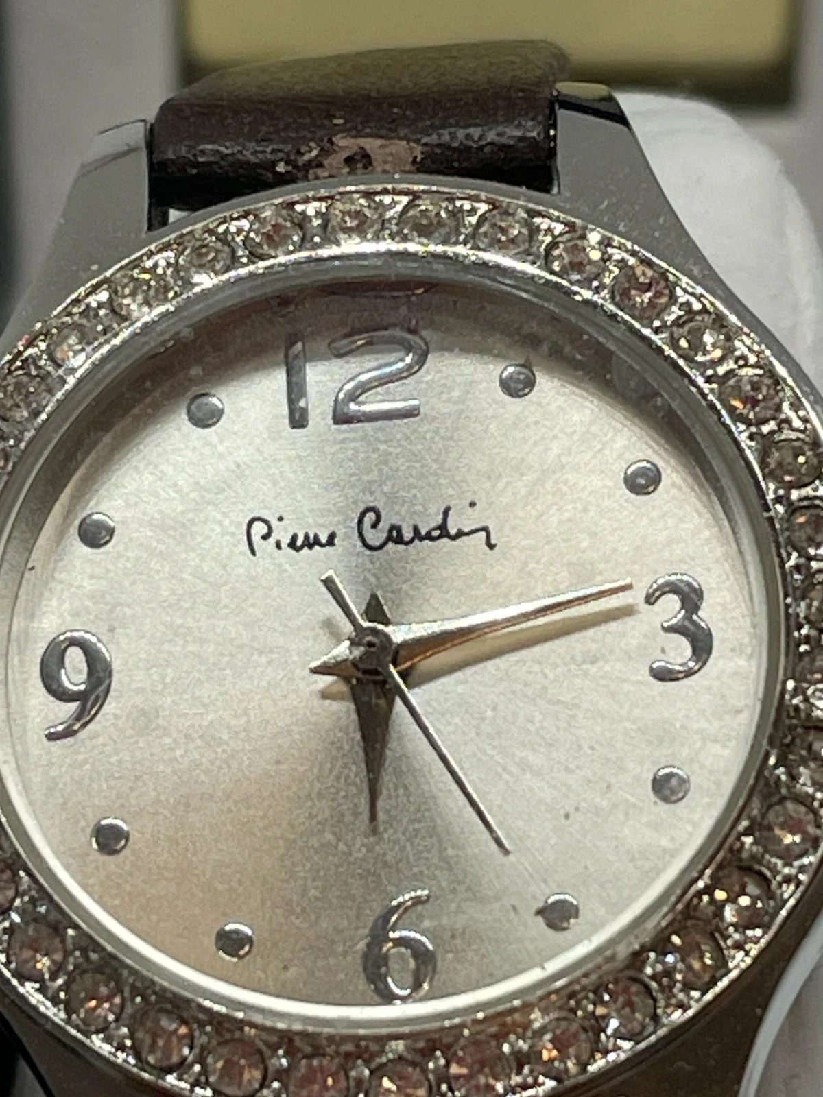 Pierre Cardin women's watch with crystals, original box and papers, excellent condition – photo 5